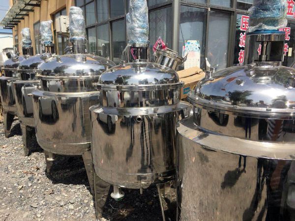 二手不銹鋼反應釜購買時如何確定設備的完整性